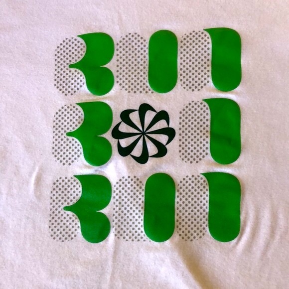 Nike DRIFIT running T-shirt. Medium - Picture 2 of 3